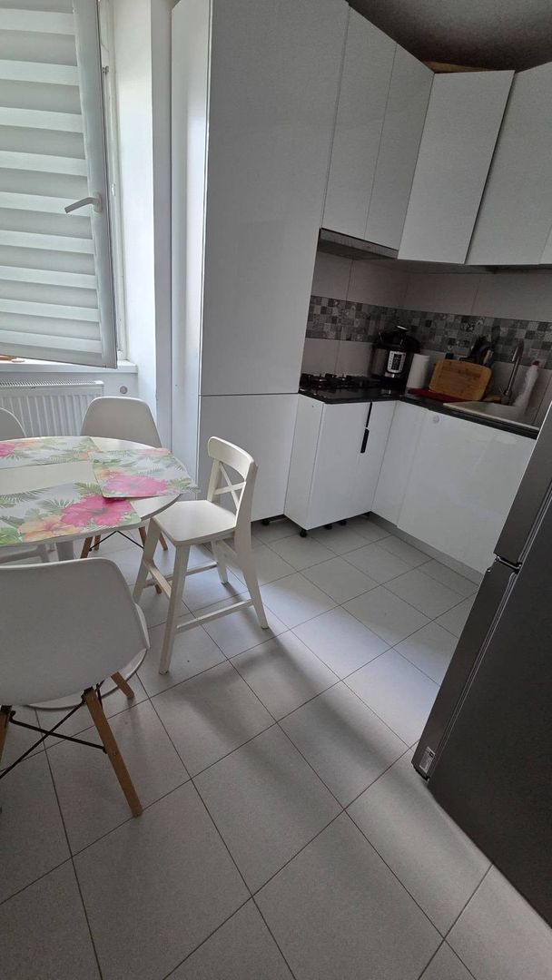 Apartament 3 camere, mobilat și utilat, bloc  nou 2020, Iuliu Maniu. - Poză 7