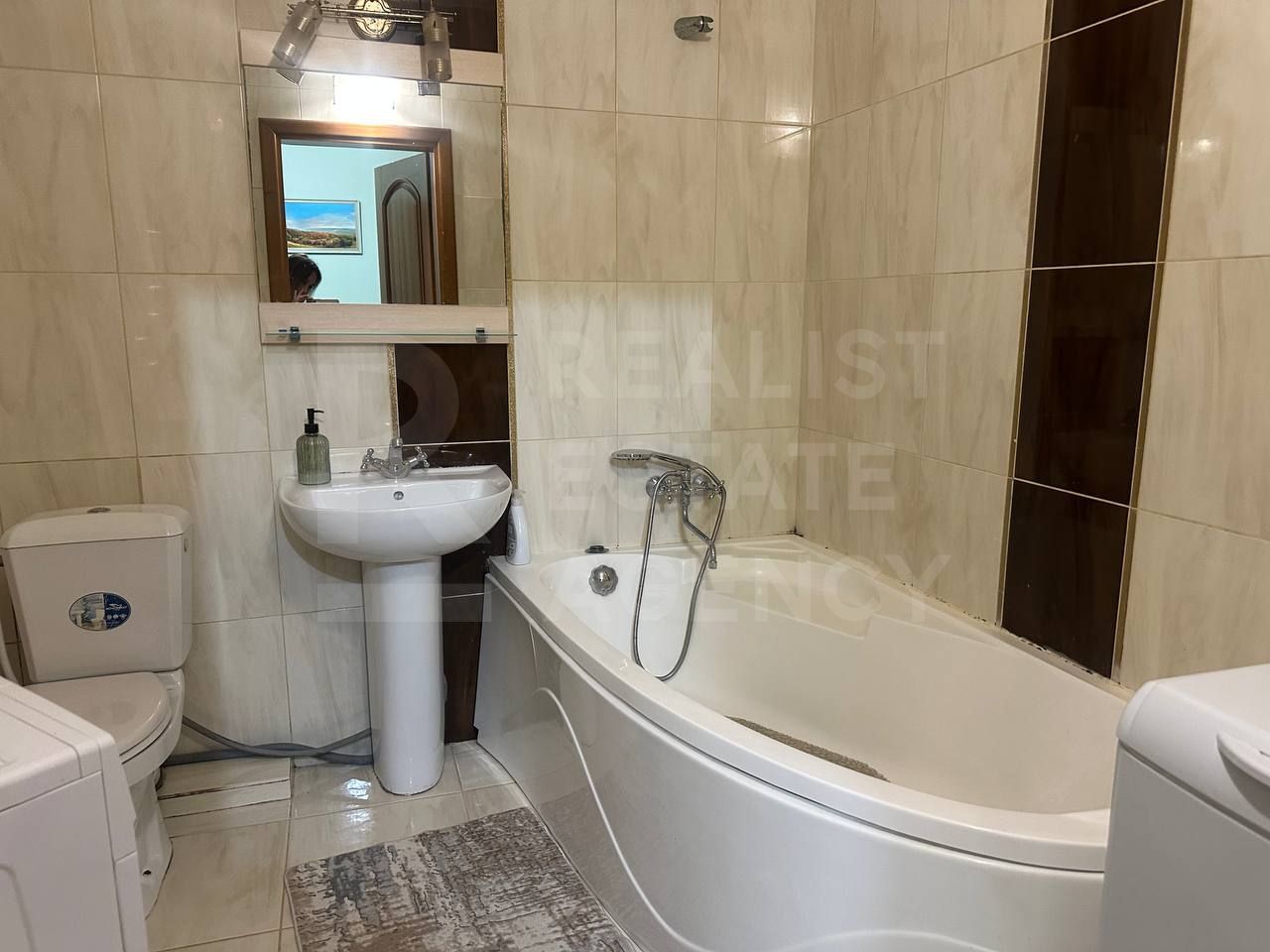 Chirie, 2 camere, Strada Mihail Frunze, Strășeni - Poză 6