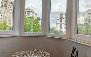 Apartament elegant cu 2 balcoane, Bd. Unirii – Burebista, mobilat modern - Poză 4