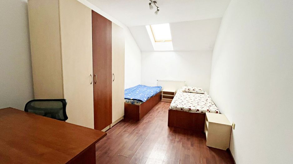 Apartament 2 camere de vânzare in zona Rogerius, Oradea - Poză 8