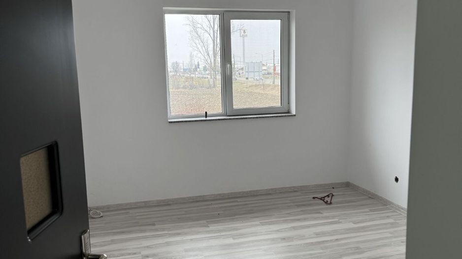 Vand ap 2 camere - Poză 2