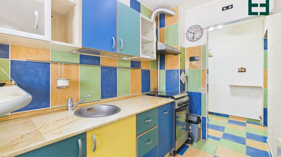 Apartament cu 2 camere etaj 3 - Zona Aurel Vlaicu - Arad - Poză 9