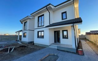 Duplex despartit prin camera tehnica - finisaje premium - Poză 1