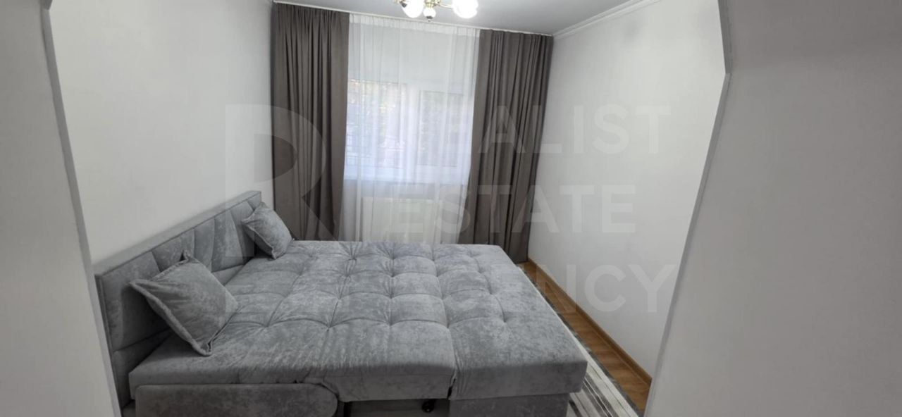 Chirie, casă, 3 camere, strada Sfântul Andrei, Centru - Poză 2