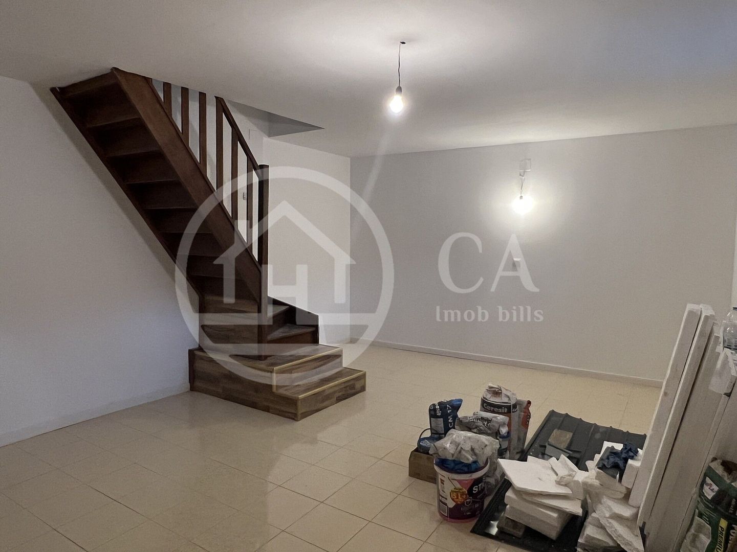 Apartament la casa cu 3 camere de vanzare Ultracentral Oradea - Poză 2