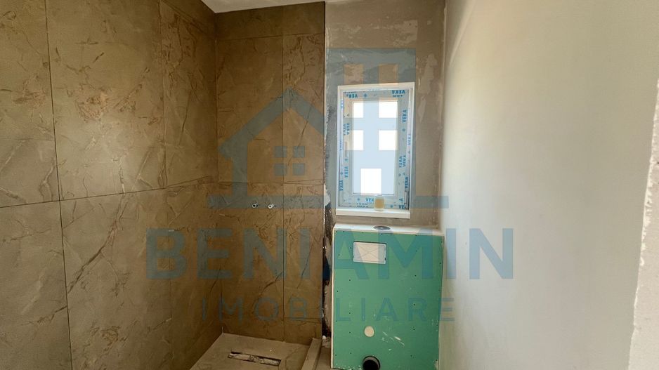 Casa-5 camere-P+1+P-147mp utili-600mp teren-Utilitati-Sanpetru - Poză 12