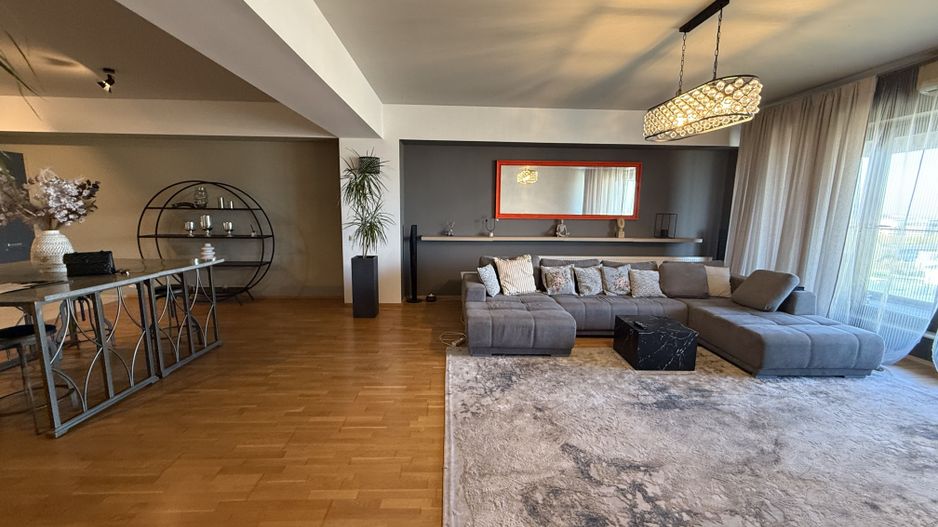 Refugiu Urban cu Lumină Naturală și Eleganță în Inima Pipera - Poză 5