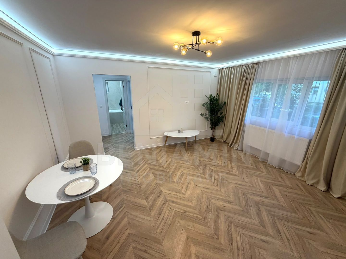 Apartament modern - renovat complet - Brazda lui Novac - scoala 23 - Poză 2