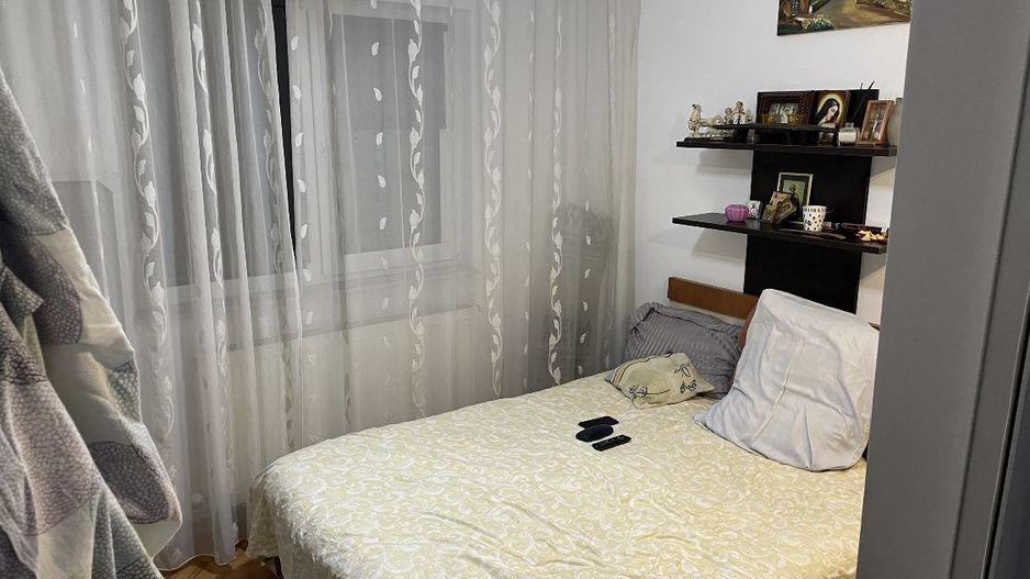 Vand/schimb apartament 3 camere, Baba Novac cu loc de parcare - Poză 1