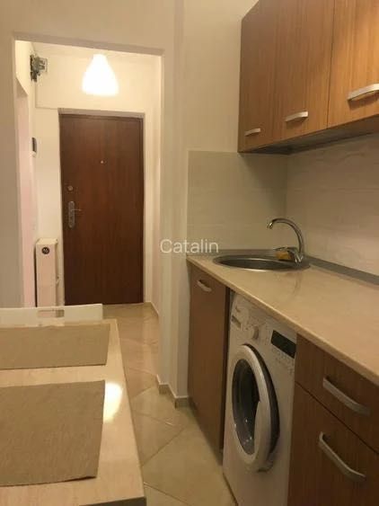 PROPRIETAR! Vand garsoniera mobilata - Tineretului -7 minute de metrou - Poză 4