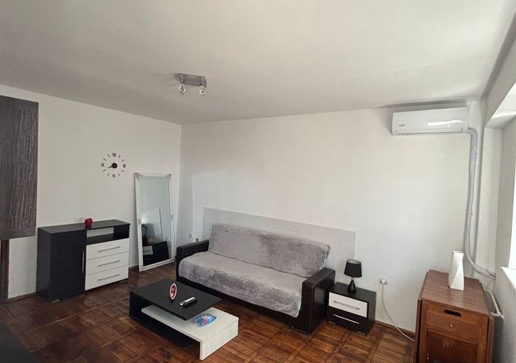 Apartament o cameră, Micro 20 - Poză 2