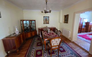 Casa cu 4 camere, 2024 mp teren, la asfalt, cu utilitati, Vintu de Jos - Poză 8