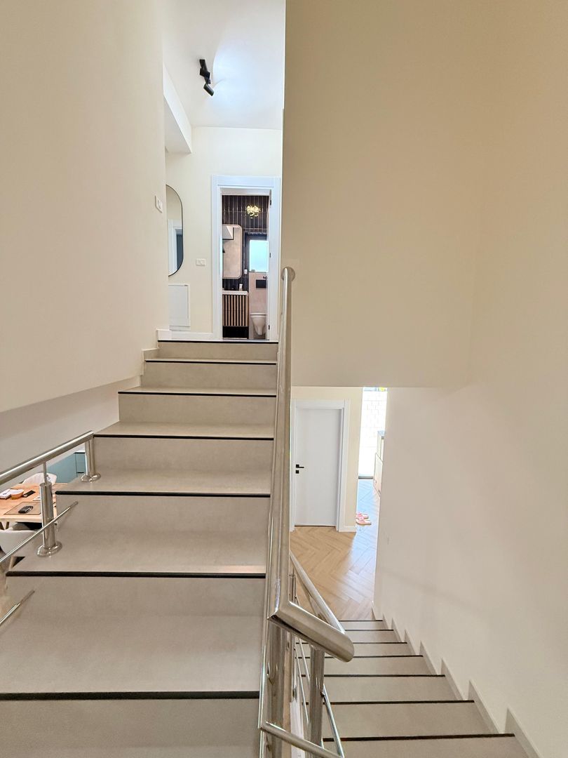 Vila 4 camere | 3 dormitoare | 3 bai | Gradina | Toate Utilitatile - Poză 11