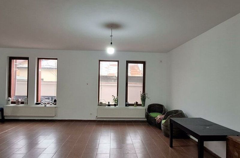 Spatiu comercial Modern in Vila Bld. Pipera str. Drumul Negru - Poză 5