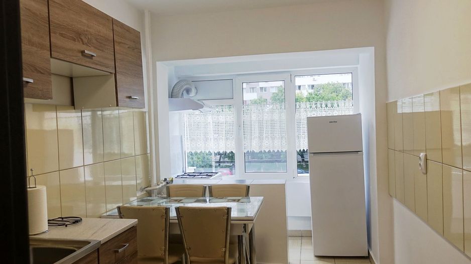 De vanzare apartament 3 camere Veteranilor - Poză 6