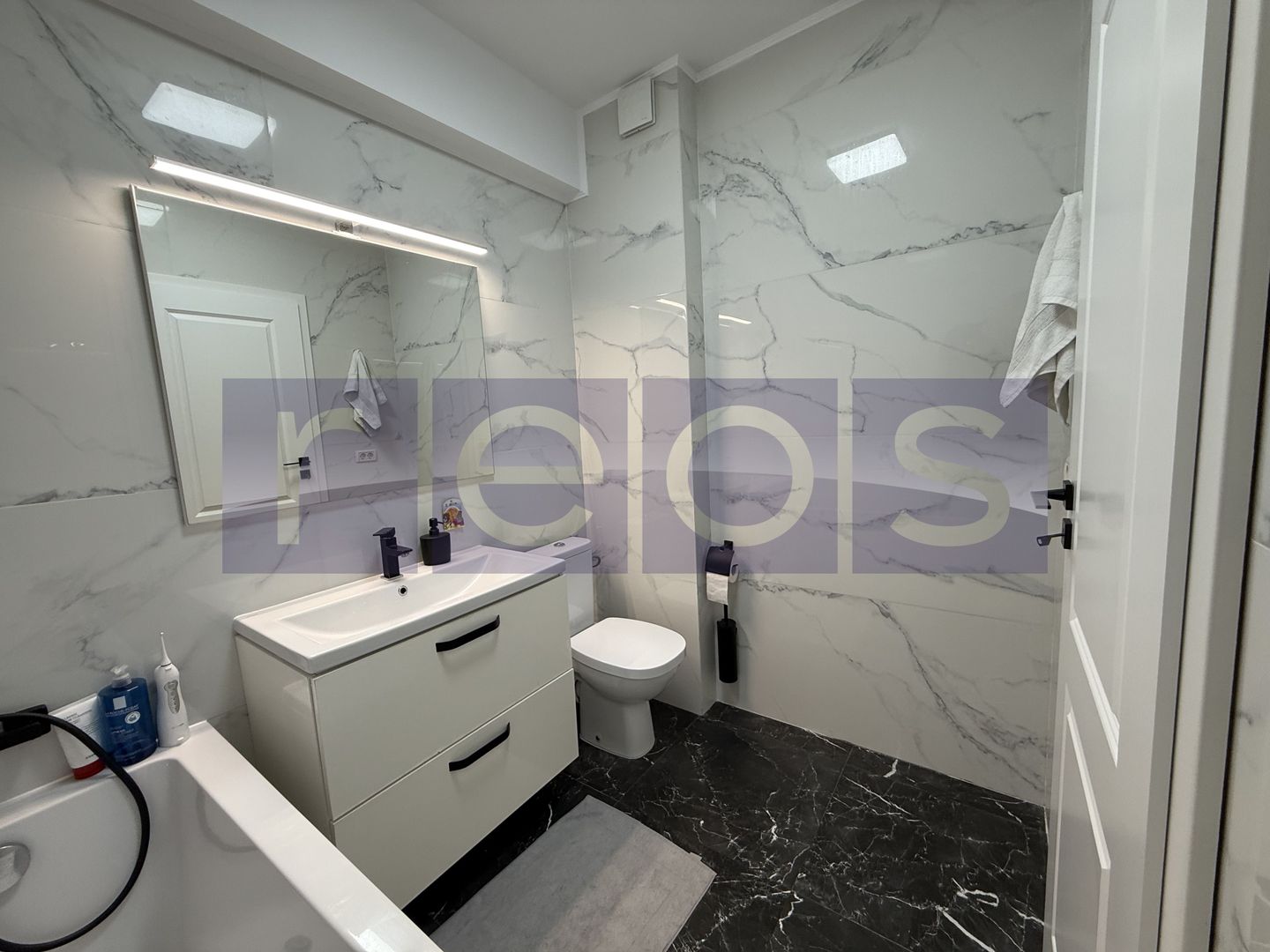 VANZARE 2 CAMERE | TERASA 33 MP | PARCARE INCLUSA | PIPERA – ROND OMV | - Poză 11