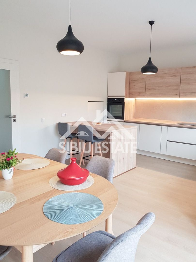 Casa moderna,de inchiriat,cu 4 camere, 3 bai-prima inchiriere Cisnadie - Poză 10