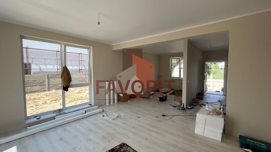 Casa Individuala in Mosnita Veche. Toate Utilitatile. Vatra satului. - Poză 4