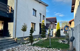 Casă / Ghimbav / 4 camere / Curte privată / Terasă