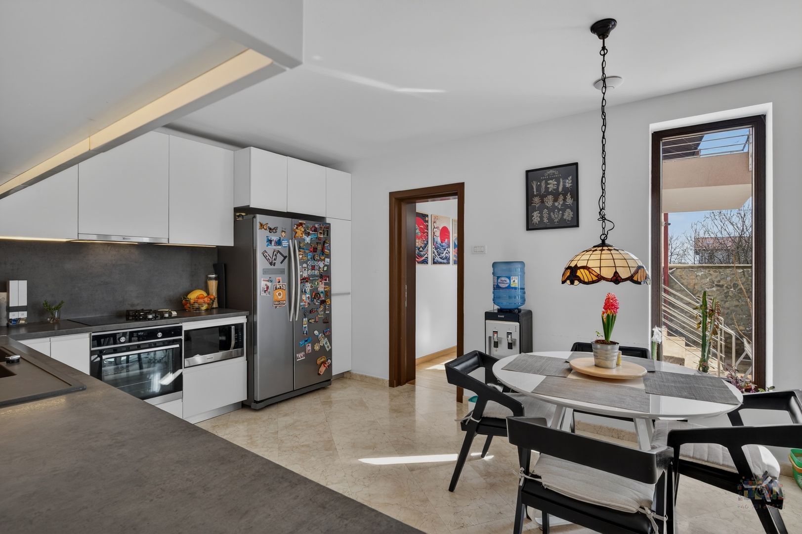 Vila cu design spectaculos, tehnologie smart & lifestyle complet - Poză 25