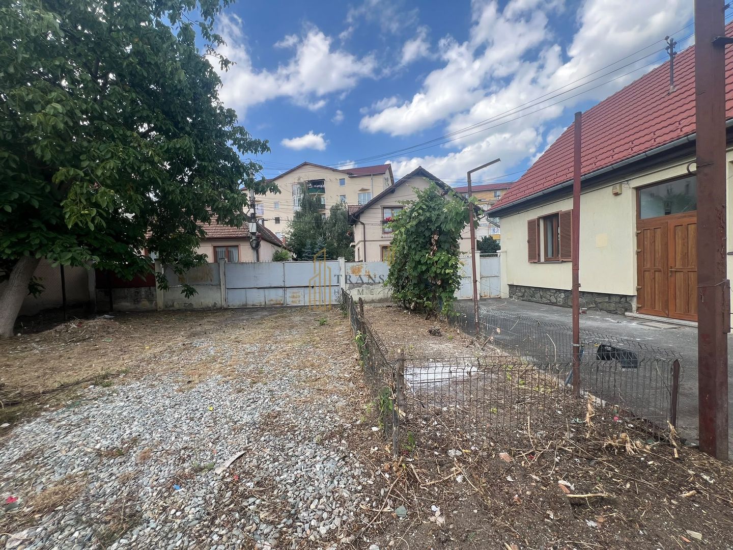 Casă individuală cu teren generos de 1.000 mp - Poză 19