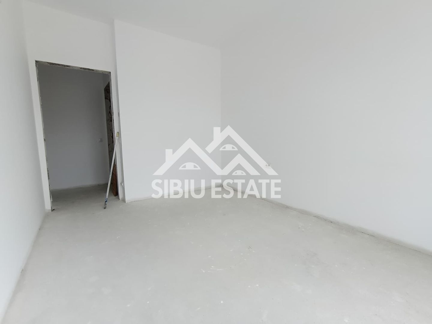 Apartament 3 camere –  Finisat la Cheie , Parcare Inclusă - Poză 7