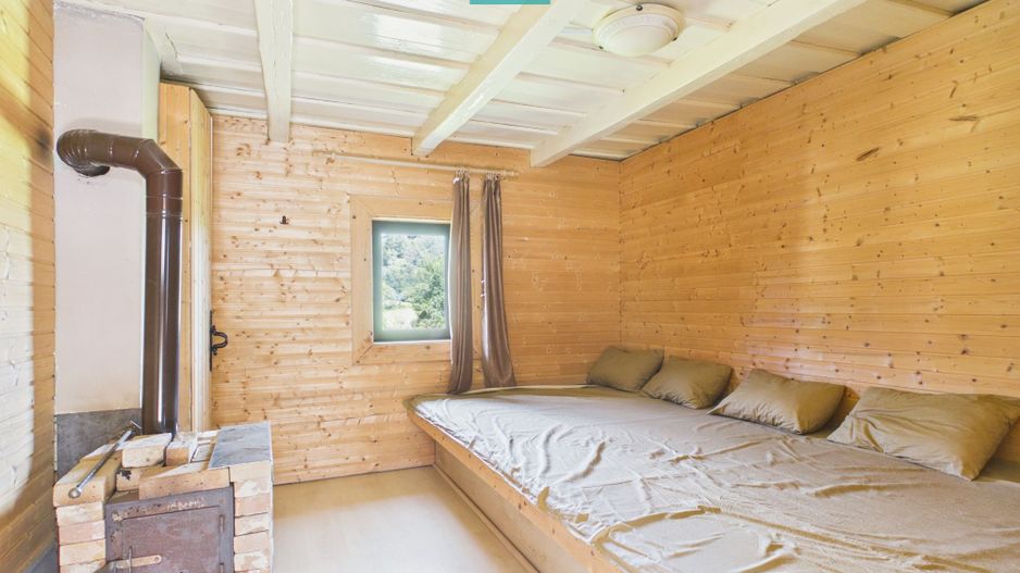 Casă de vacanță cu 2 corpuri si view în Dulcele - Poză 10