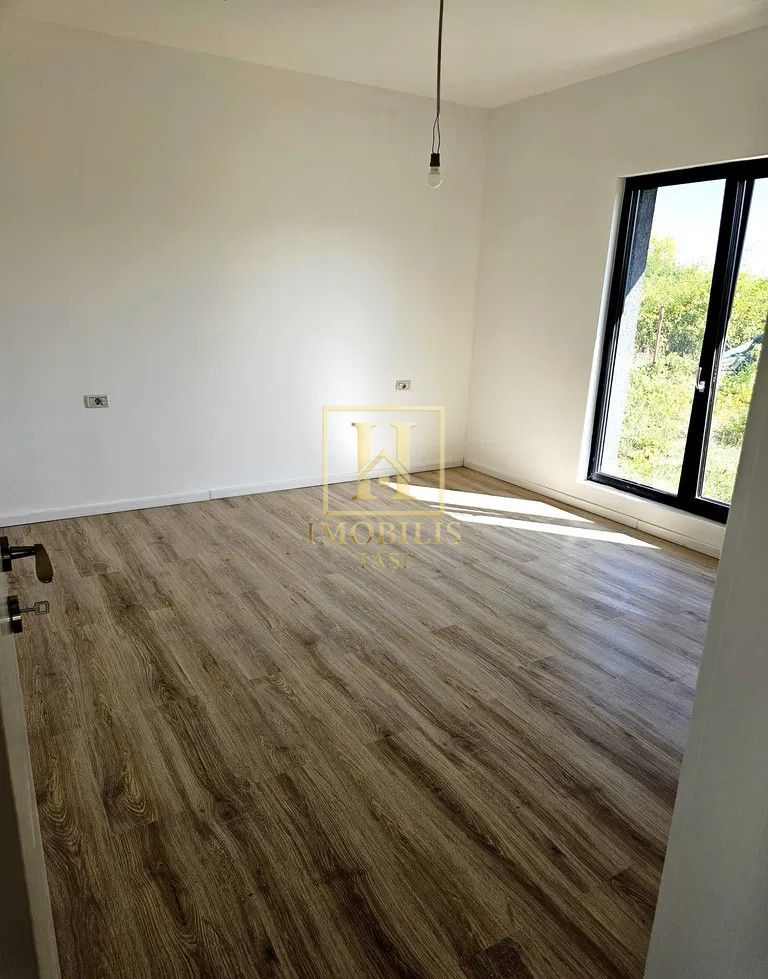 Casa plan parter 350 mp teren Visan 134000 euro - Poză 5