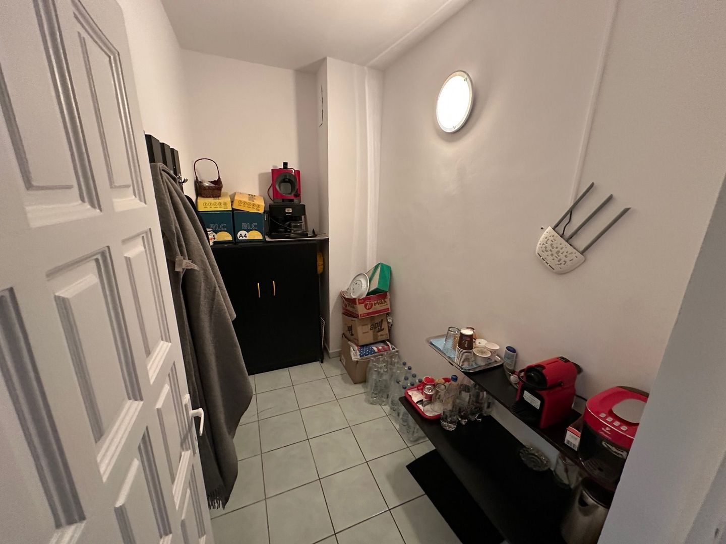 Cladire pretabila spațiu birouri/ clinica - Poză 22