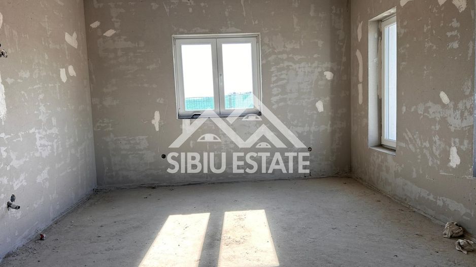 Casa duplex de vanzare 4 camere, 2 bai-s.u. 142 mp. PRET AVANTAJOS - Poză 40