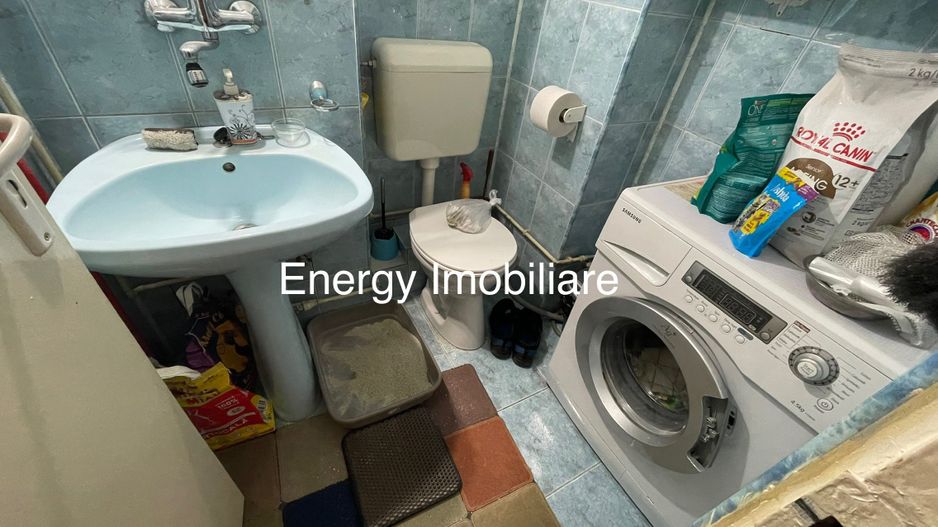 Apartament cu 3 camere, zona Tudor - Poză 8