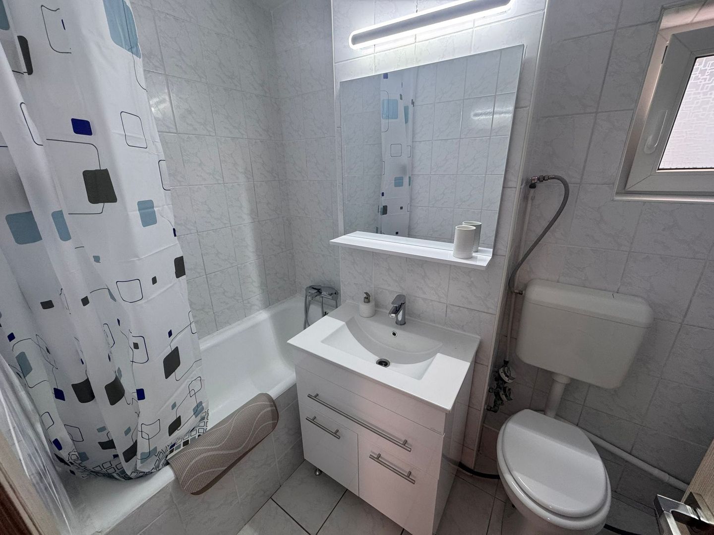 Garsoniera 42 mp Timpuri Noi 1/4 - Poză 6