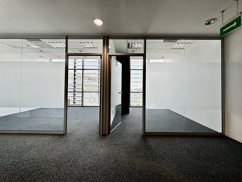 Birouri clasa A - 250 mp - Poză 8