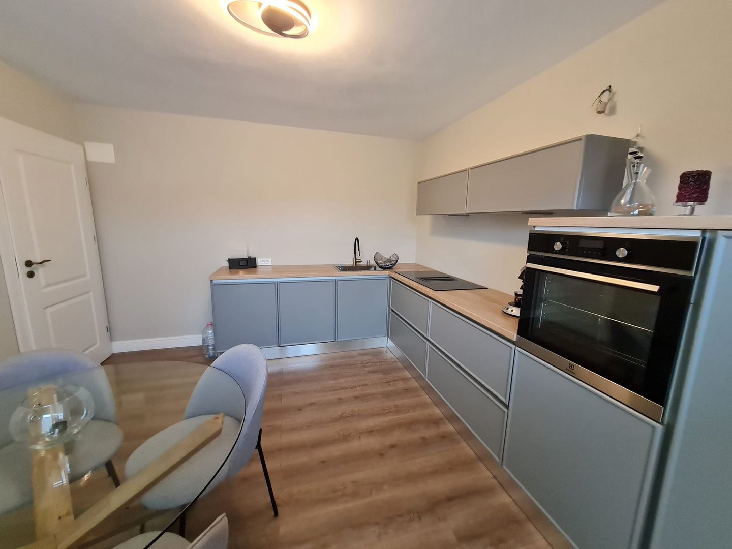 Casă ultrafinisata in zona Parcului central Dumbravita - Poză 15