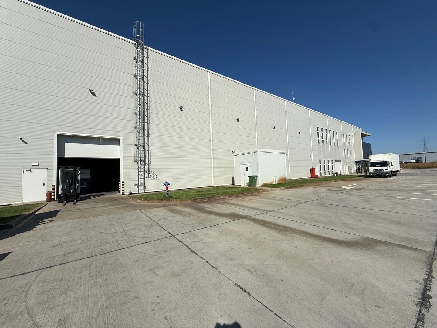 Spațiu industrial 1.700 mp de închiriat, Pallady, H 12 m, curte 2000 m - Poză 5