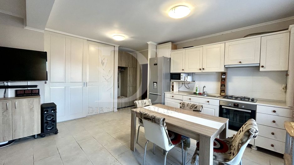 Apartament de vanzare / Zona Stadionului / Floresti - Poză 3