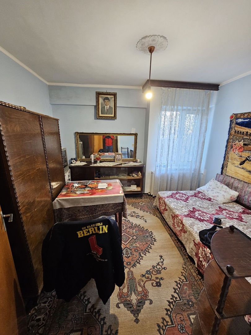 Apartament 3 camere de vanzare  Lujerului - Poză 4