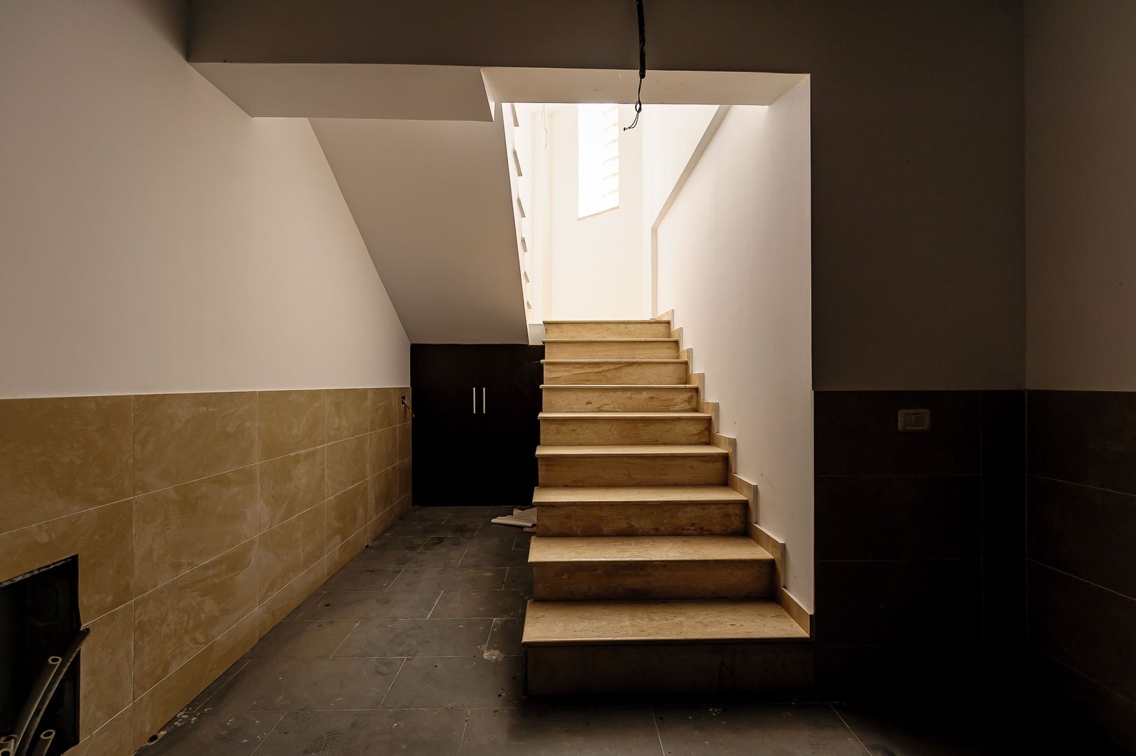 Clădire comercială în zona Grădiște. - Poză 20