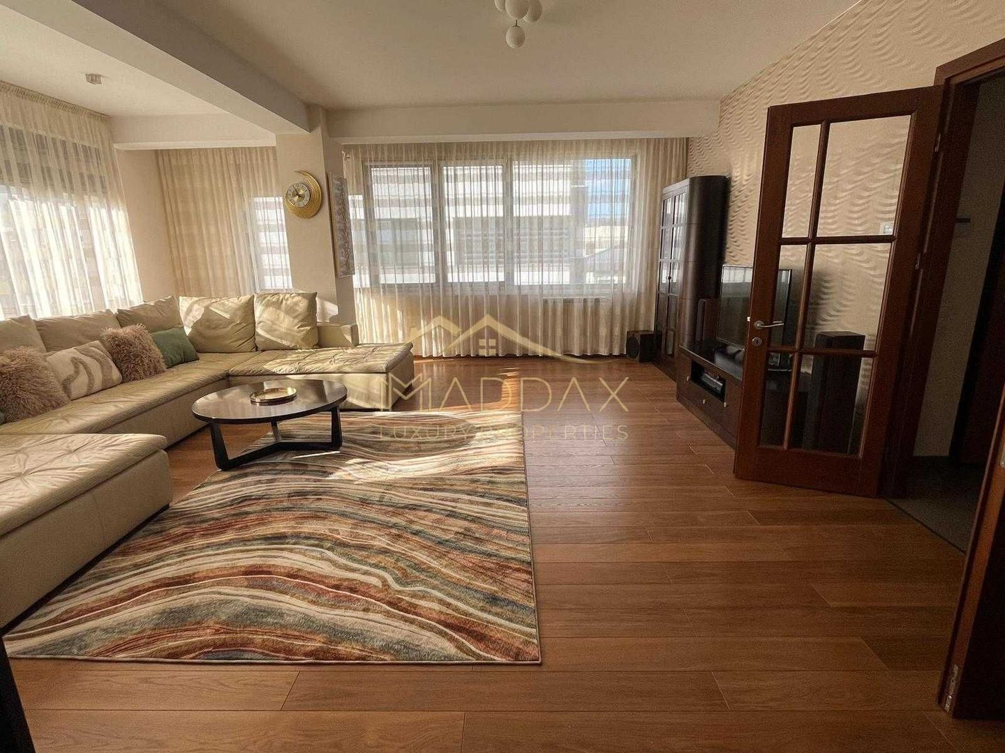 Apartament 3 camere | 110 mp | Barbu Văcărescu **Parcare** - Poză 1