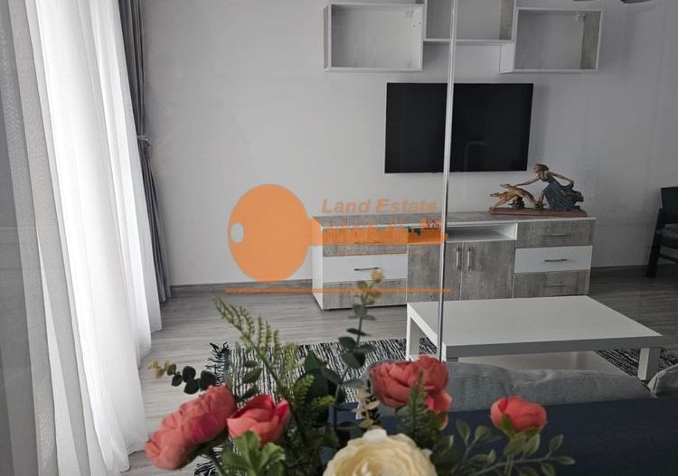 3 camere Crangasi - Poză 1