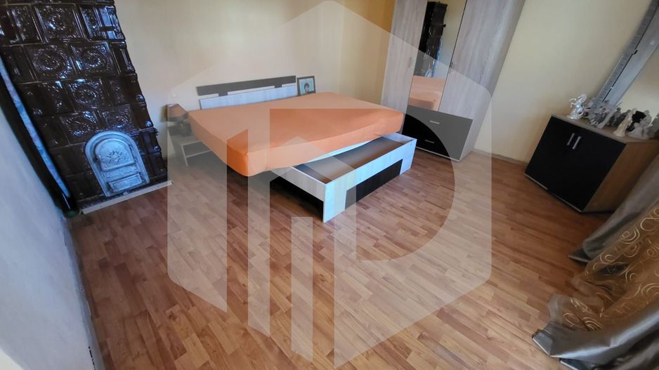 Casa in Avrig | 3 Dormitoare + Living si Bucatarie | Pivnita - Poză 10