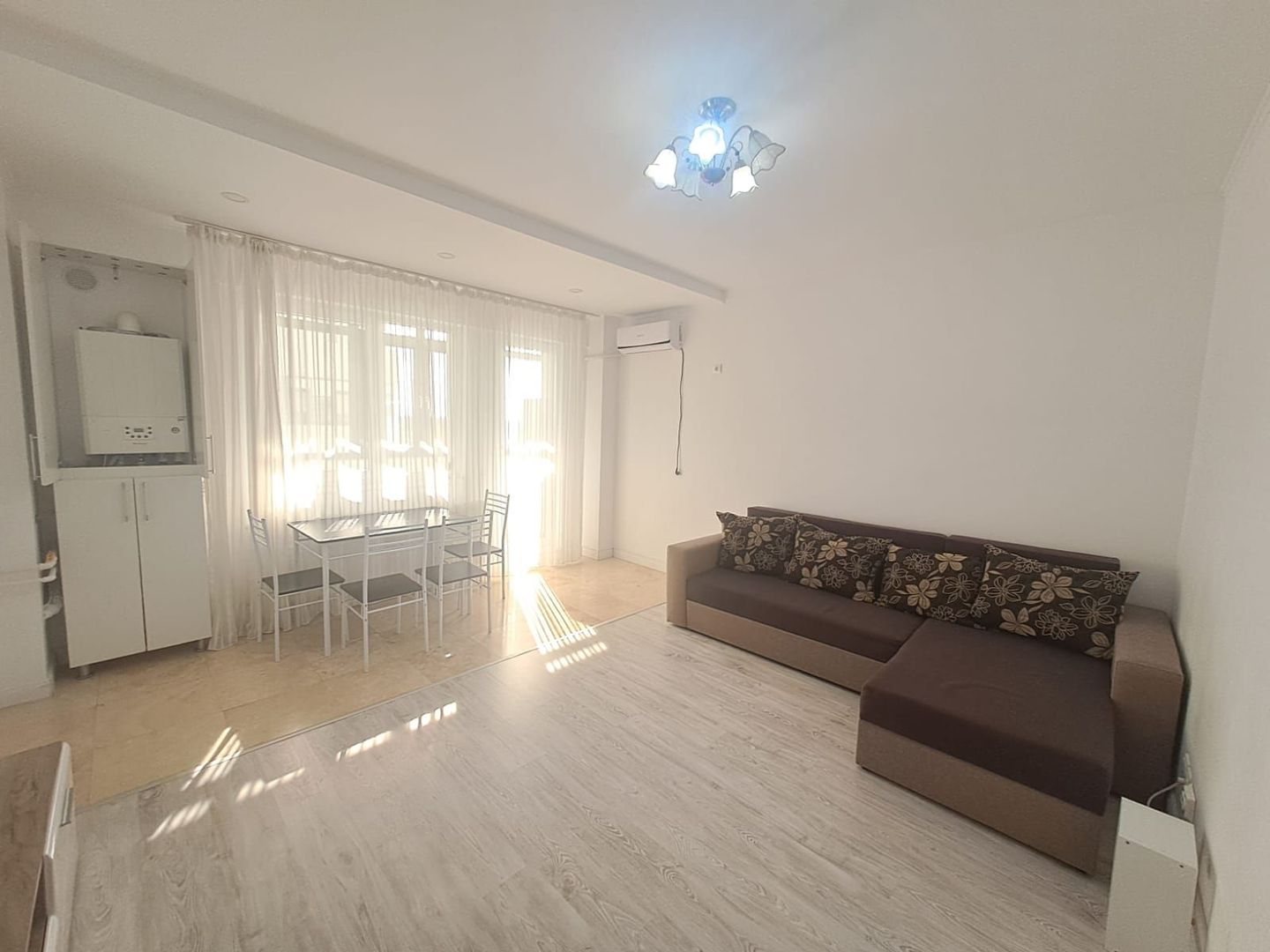 Garsonieră B-dul Timisoara Complex Avangarde Grande Village - Poză 9