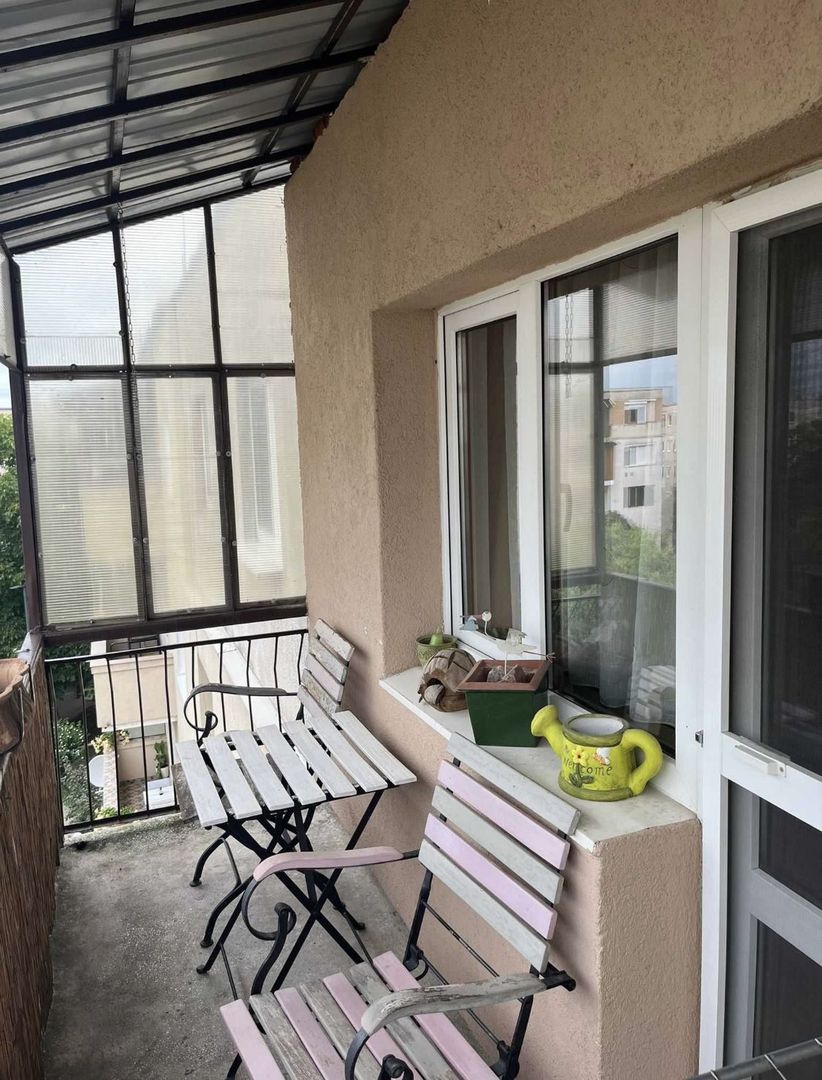 De vanzare apartament cu 3 camere - Poză 6