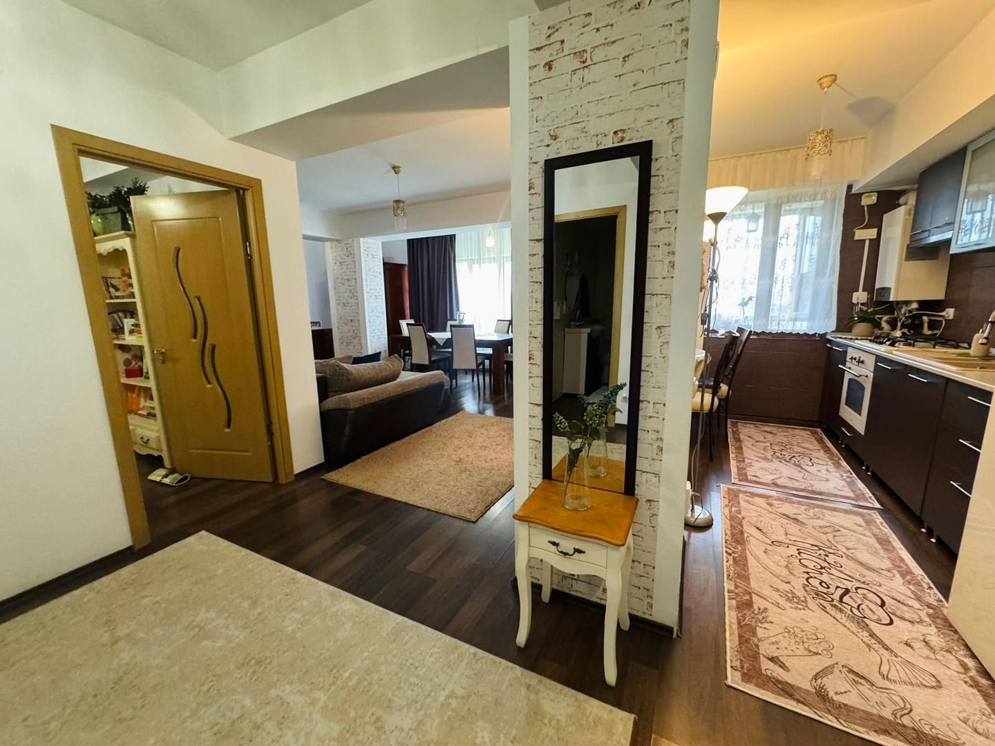 Apartament 3 camere - Bloc nou - Strada Olimp - Poză 2