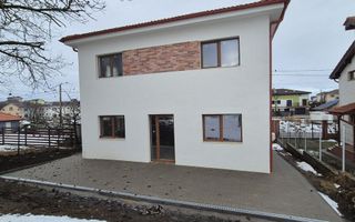 Casa individuală 139 mp, teren 700 mp, ultilitati, zona Dezmir - Poză 1