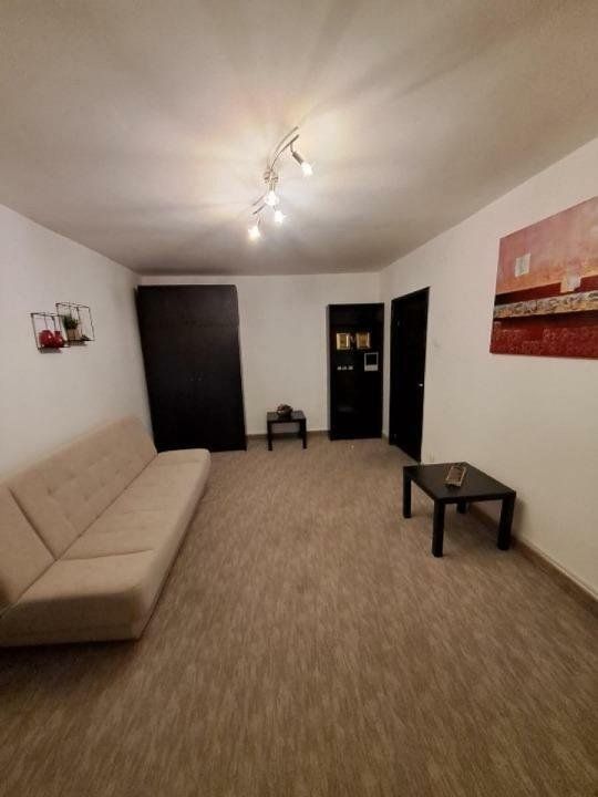 Apartament 2 camere Iancului, decomandat, centrala termica proprie - Poză 7