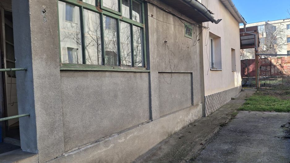 Casa de vanzare - oportunitate de investitie - Poză 9