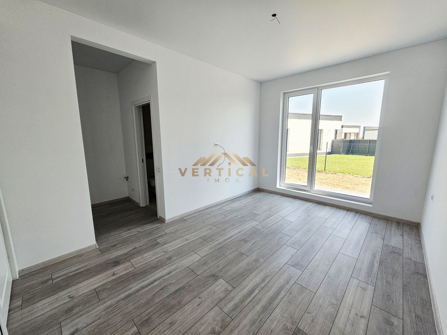 Casa 3 camere de închiriat - comuna Berceni - Poză 14