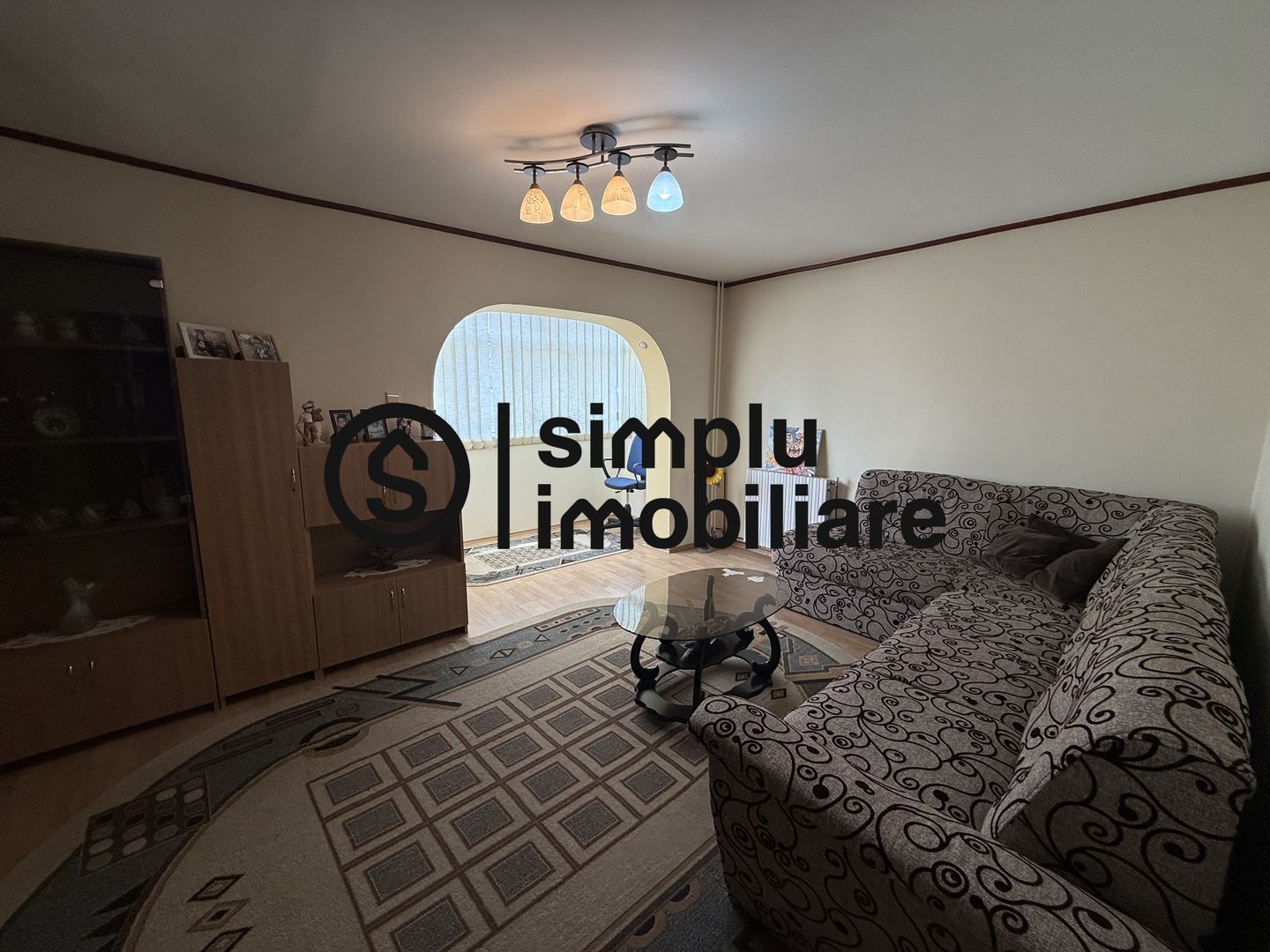 3 decomandate, etaj 2/4, centrala termica, Rovine - 157 000 Euro - Poză 2
