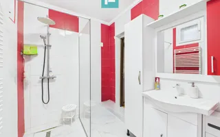 Casă cu spațiu comercial Arad, calea Aurel Vlaicu - Poză 18